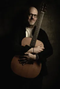 Bay College Presents Premier Fingerstyle Guitarist Ben Woolman